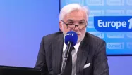 Pascal Praud a écouté le témoignage de Karine.