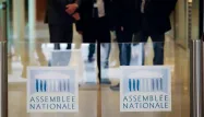 L'Assemblée nationale a annoncé qu'elle repoussait la remise du rapport parlementaire sur le service national universel.