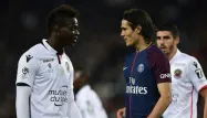Mario Balotelli et Edinson Cavani lors de PSG-OM (1280x640) Martin BUREAU / AFP