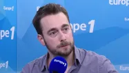 "J'apprends à mes élèves les codes des théories du complot pour les parodier ensuite"