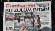 Les deux journalistes du quotidien d'opposition "Cumhuriyet" ont été jugés pour des accusations d'aide à des groupes "terroristes".