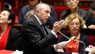 "Nous sommes bien loin du tout-répressif dont nous sommes parfois accusés", assure par ailleurs Gérard Collomb.