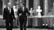 Que peut Emmanuel Macron face à Vladimir Poutine ?