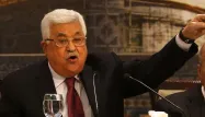 Mahmoud Abbas réaffirme condamner l'Holocauste.