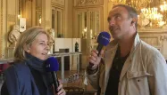 Claire Chazal a emmené Nikos Aliagas en balade à la Comédie française.