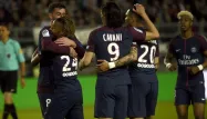 Les joueurs du PSG après le but de Christopher Nkunku contre Amiens, vendredi.