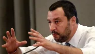 Italie : Matteo Salvini veut "des garanties" pour faire accoster un navire italien