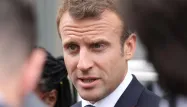 Emmanuel Macron est toujours jugé "dynamique" mais seulement une minorité des personnes interrogées le trouvent désormais "sympathique".