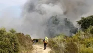 incendie, Corse, fumée, pompier crédit : PASCAL POCHARD-CASABIANCA / AFP - 1280