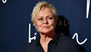 Muriel Robin incarne pour TF1 Jacqueline Sauvage, qui a tué son mari après avoir été battue pendant plusieurs années.