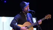 Charlie Winston chante "The weekend" en live sur Europe 1