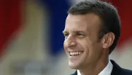 Sur le Vieux-Port, Emmanuel Macron a bavardé avec des Marseillais… et Jean-Luc Mélenchon