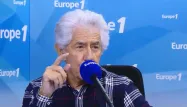 Philippe Gildas était chroniqueur de l'émission Les Pieds dans le plat sur Europe 1 depuis 2014, année de sa retraite médiatique