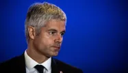 Laurent Wauquiez juge Emmanuel Macron "déconnecté" de la réalité des Français