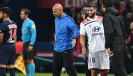 Fekir s'est blessé à la cheville après un tacle de Thiago Silva.