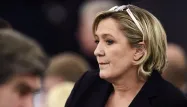 Marine Le Pen : "Les Français se demandent si Fillon n'est pas un candidat qui aime l'argent"