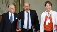 La Cour des comptes tiendra une audience publique sur les soupçons d'irrégularités budgétaires qui concernent Bernard Cazeneuve, Jean-Yves Le Drian et Ségolène Royal.
