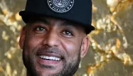 Ce n'est pas la première fois que Booba se produit en Afrique : le rappeur avait déjà fait des concerts, notamment à Dakar.