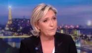 Marine Le Pen a réfuté les accusations d'emplois fictifs qui pèsent sur plusieurs de ses proches.