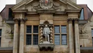 L'université d'Oxford pourrait ouvrir une antenne à Paris en raison du Brexit.
