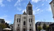 La flèche de la basilique a été démontée après une tornade au 19e siècle.