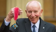 John Surtees a été sacré champion du monde de F1 avec Ferrari en 1964.
