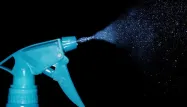 Sprays assainissants ou désodorisants : même bio, ils peuvent être dangereux