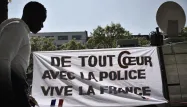 Présidé par le chef de l'État, l'hommage national au policier de 37 tué jeudi dans l'attentat des Champs-Élysées, sera rendu mardi, à 11h, à la Préfecture de police de Paris.