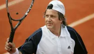 Fed Cup : le capitaine roumain Ilie Nastase exclu après plusieurs incidents