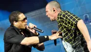 Séparés en 2001, les deux rappeurs s'étaient retrouvés sur scène le temps de quelques concerts à guichets fermés à Bercy et d'une tournée, en 2008.