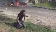 Face à l'insoutenable, le photographe syrien a craqué.