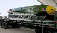 Bombe missile MOAB  GBU-43/B armee americaine 1280 x 640 AFP PHOTO / US AIR FORCE