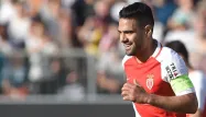 Monaco gagne à Angers 1-0 et conforte sa première place