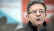 Jean-Luc Mélenchon, auteur d'une percée remarquée dans les sondages ,est la cible de nombre de ses adversaires.