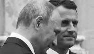Face à Poutine, Emmanuel Macron trace une ligne rouge