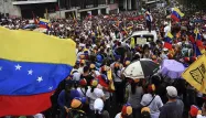 Des centaines de milliers de personnes manifestent depuis plusieurs semaines contre le président Maduro.
