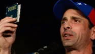 Henrique Capriles a été légèrement blessé lors d'une manifestation anti-Maduro.