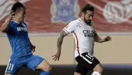 Chine : Lavezzi nie tout racisme après des photos où il pose les yeux bridés