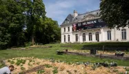 domaine de Longchamp, Yann Arthus-Bertrand crédit : LIONEL BONAVENTURE / AFP - 1280