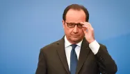 Débat Macron/Le Pen : "un débat très particulier", estime François Hollande