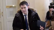 Olivier Faure, président du groupe PS à l'Assemblée, a estimé qu'une intervention d'Emmanuel Macron devant le Congrès avant la déclaration de politique général d'Edouard Philippe serait "une humiliation" pour le Premier ministre.