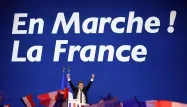 La République en marche!, obtiendrait, avec entre 370 et 400 sièges, la majorité absolue à l'Assemblée nationale lors des législatives.