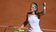 La joie d'Ostapenko, qualifiée pour sa première finale de Grand Chelem.