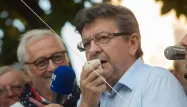 "Je réagis en être humain et en être de culture", a déclaré Jean-Luc Mélenchon.