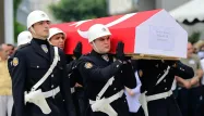 Police, hommage, Turquie, Istanbul (1280x640)