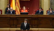 Le président catalan Carles Puigdemont a reporté l'indépendance de la Catalogne sans y renoncer, mardi.