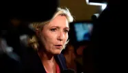Marine Le Pen dénonce une "fatwa bancaire" à l’encontre du FN et annonce des plaintes