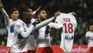 La célébration de Nabil Fekir, auteur d'un doublé, a provoqué l'envahissement du terrain à la 85e minute.