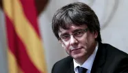 Carles Puigdemont a exigé samedi une négociation politique et la restauration par Madrid de son gouvernement.