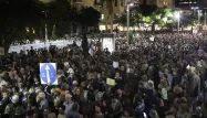 Plus de 20.000 Israéliens ont défilé samedi soir à Tel-Aviv.